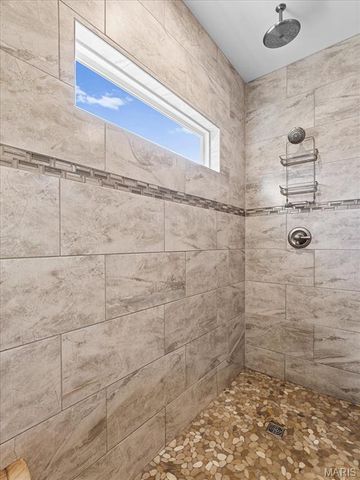 124 Stonebridge Bluff Drive, Maryville, IL 62062