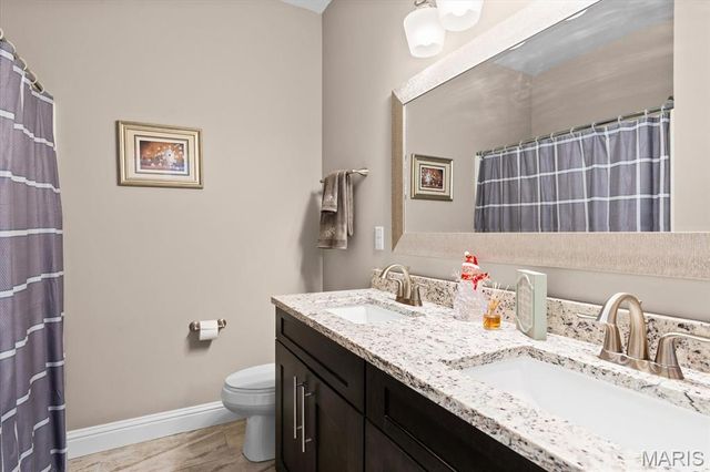 124 Stonebridge Bluff Drive, Maryville, IL 62062