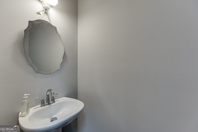 4040 Brushy Creek Way, Suwanee, GA 30024