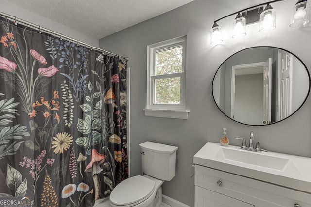 4040 Brushy Creek Way, Suwanee, GA 30024