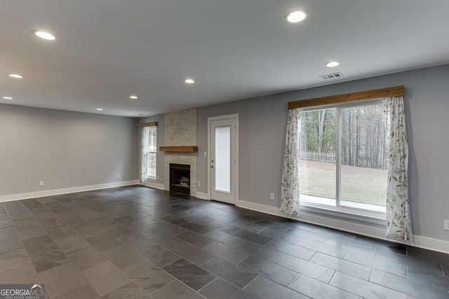 4040 Brushy Creek Way, Suwanee, GA 30024