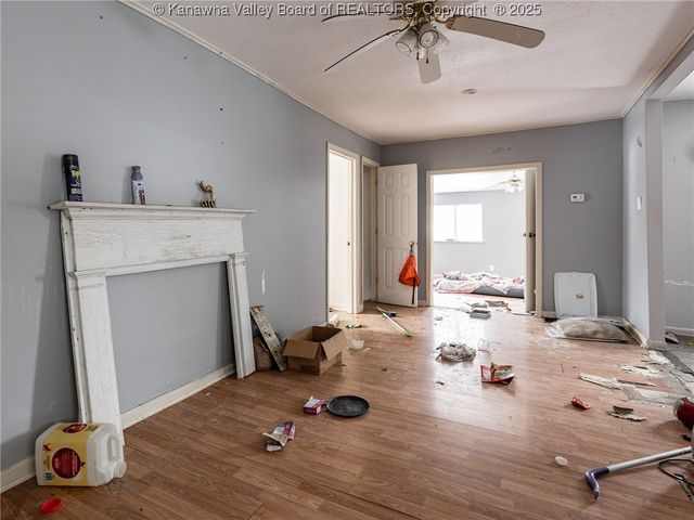 544 Cane Fork Lane, St Albans, WV 25177