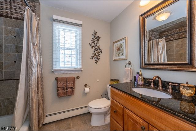 3 Birchwood Dr, Vernon Twp., NJ 07460