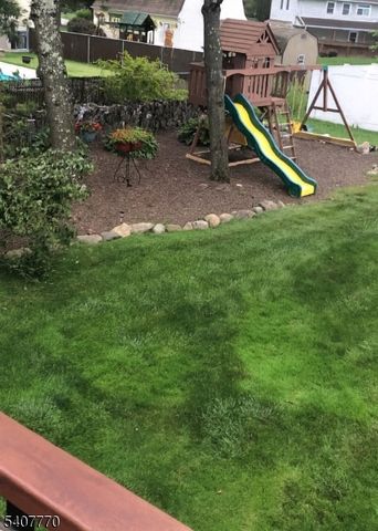 3 Birchwood Dr, Vernon Twp., NJ 07460