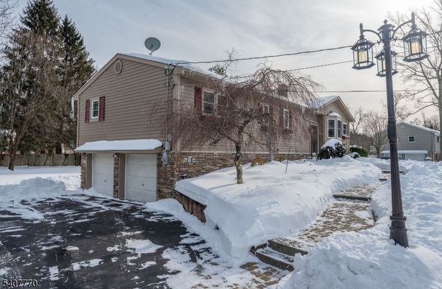 3 Birchwood Dr, Vernon Twp., NJ 07460