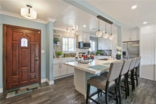 742 W Orangethorpe, Fullerton, CA 92832