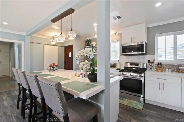 742 W Orangethorpe, Fullerton, CA 92832