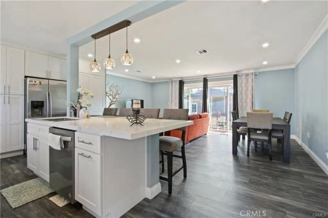 742 W Orangethorpe, Fullerton, CA 92832