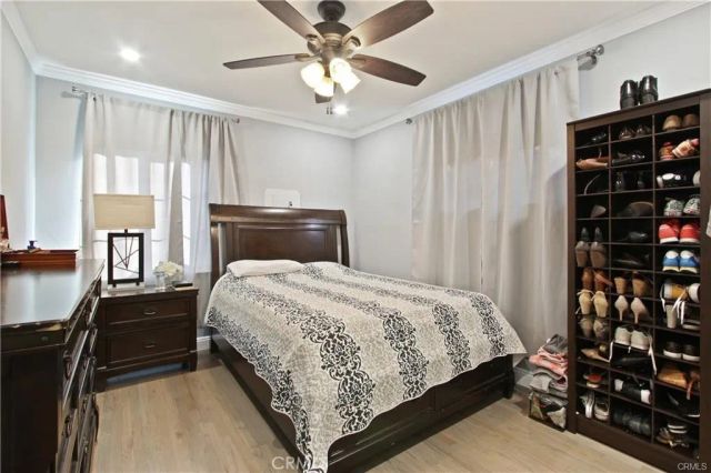 742 W Orangethorpe, Fullerton, CA 92832