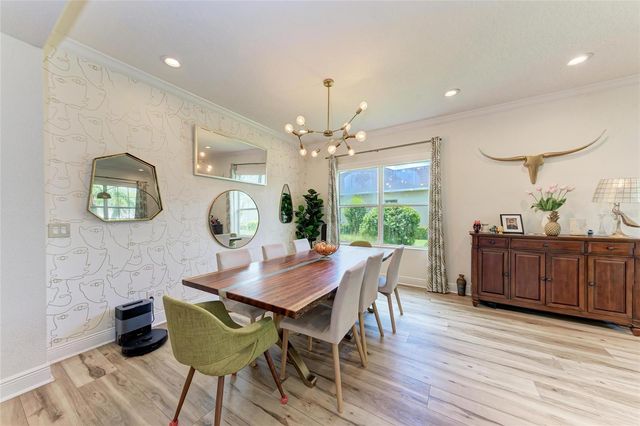 12051 FOREST PARK CIRCLE, Bradenton, FL 34211