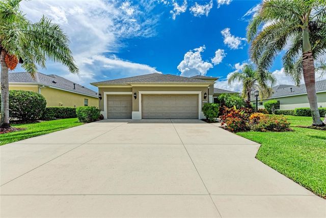 12051 FOREST PARK CIRCLE, Bradenton, FL 34211
