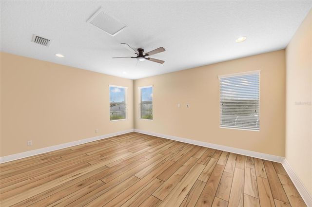 12051 FOREST PARK CIRCLE, Bradenton, FL 34211