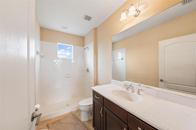 12051 FOREST PARK CIRCLE, Bradenton, FL 34211
