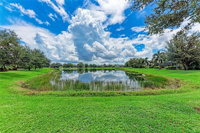 12051 FOREST PARK CIRCLE, Bradenton, FL 34211
