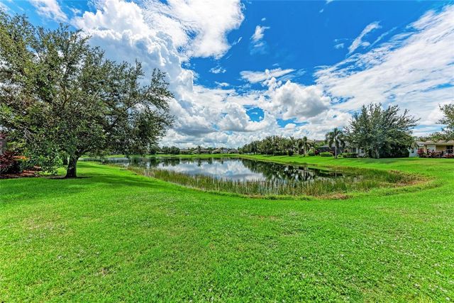 12051 FOREST PARK CIRCLE, Bradenton, FL 34211
