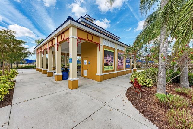 12051 FOREST PARK CIRCLE, Bradenton, FL 34211
