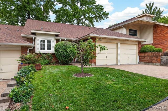 12950 Autumn View Drive, Unincorporated, MO 63146