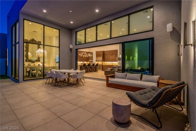 10824 Agate Cliffs Avenue, Las Vegas, NV 89135