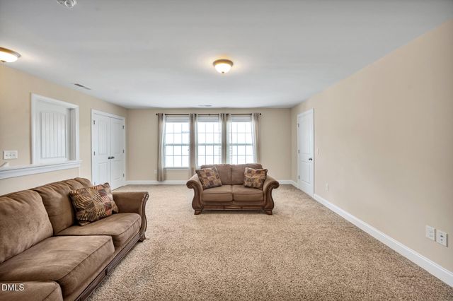 516 Walker Ranch Drive, Fuquay Varina, NC 27526