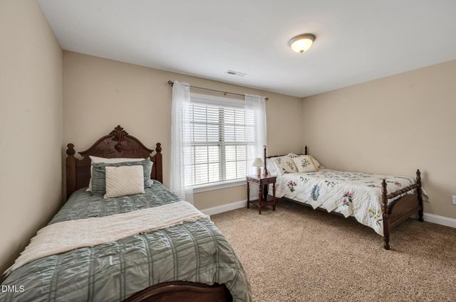 516 Walker Ranch Drive, Fuquay Varina, NC 27526
