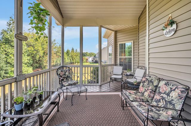 516 Walker Ranch Drive, Fuquay Varina, NC 27526