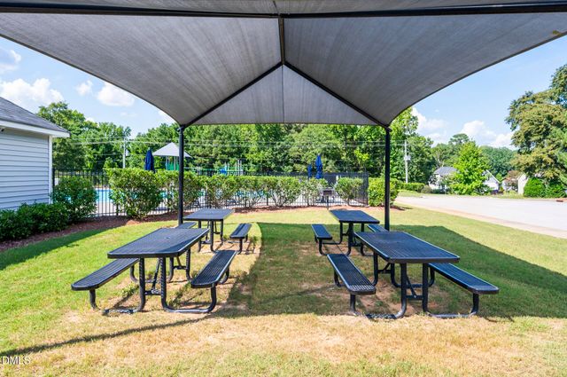 516 Walker Ranch Drive, Fuquay Varina, NC 27526