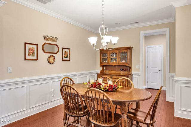 516 Walker Ranch Drive, Fuquay Varina, NC 27526