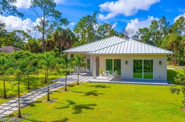 3740 3rd AVE SW, Naples, FL 34117