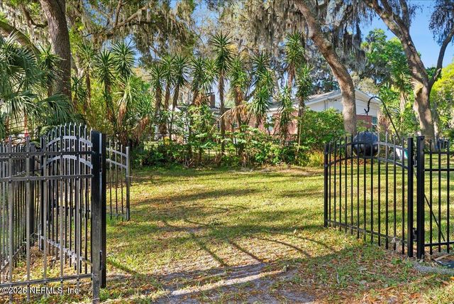 85316 AVANT Road, Yulee, FL 32097