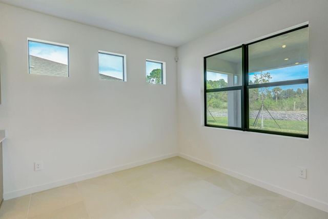 5946 SE Skyblue Circle, Stuart, FL 34997