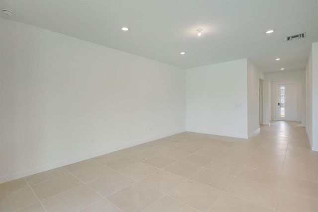 5946 SE Skyblue Circle, Stuart, FL 34997