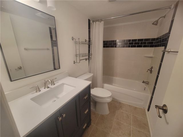 400 18th Street C2, Vero Beach, FL 32960