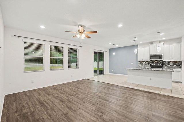 12112 LEDBURY COMMONS DRIVE, Gibsonton, FL 33534