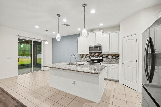 12112 LEDBURY COMMONS DRIVE, Gibsonton, FL 33534
