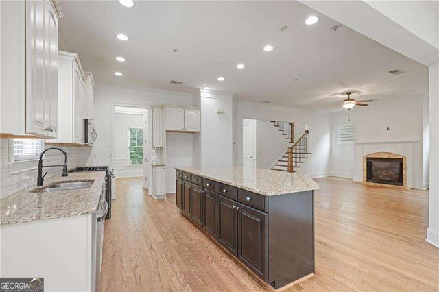 232 Hunt Street NE, Marietta, GA 30060