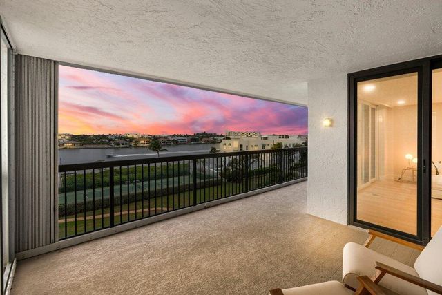 19670 Beach Road 514, Tequesta, FL 33469