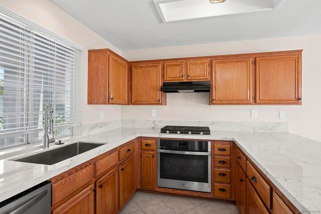 724 Cardona Ave, Chula Vista, CA 91910