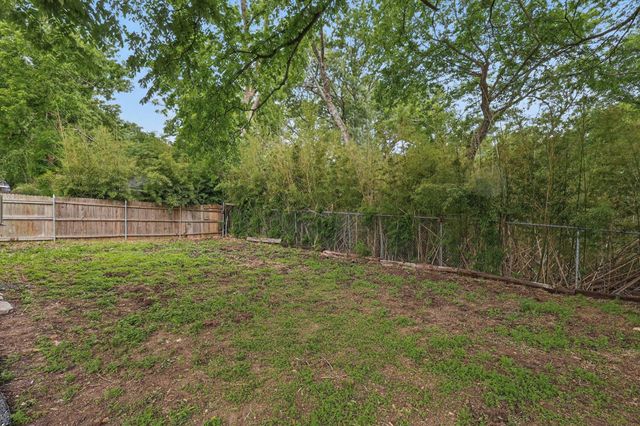 217 N Hawkins Street, Waxahachie, TX 75165