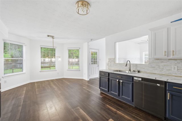 24407 Strong Pine Drive, Houston, TX 77336