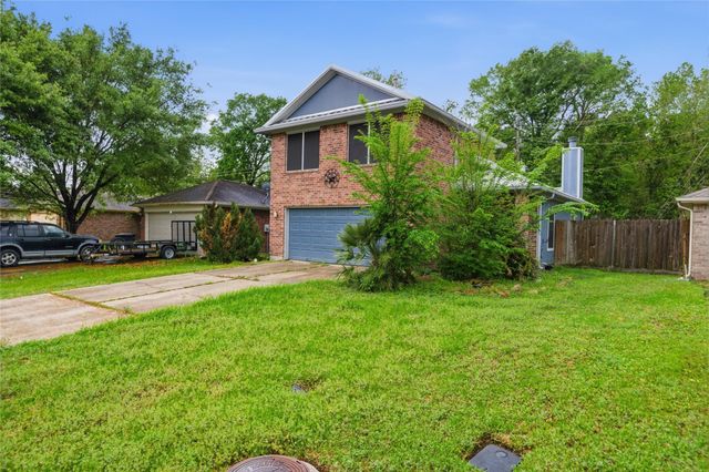 24407 Strong Pine Drive, Houston, TX 77336