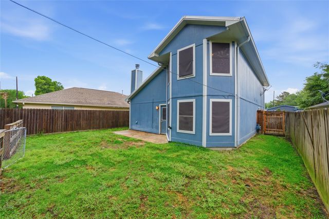 24407 Strong Pine Drive, Houston, TX 77336