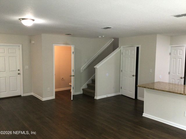 7118 PLYMOUTH GROVE Court, Jacksonville, FL 32220