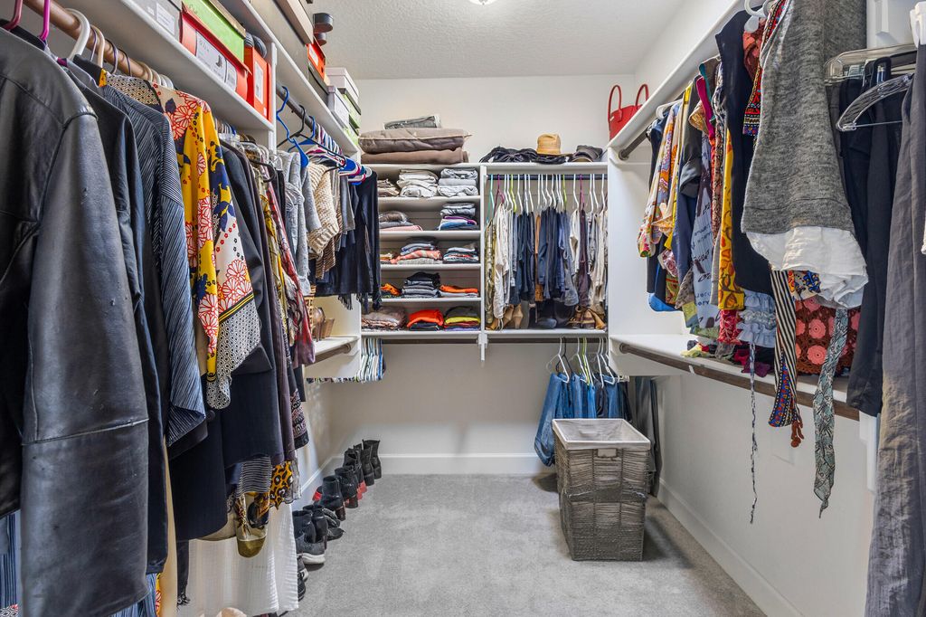 Image 18 of property listing at 8609 Chilte Pine Road NW, Albuquerque, NM 87120