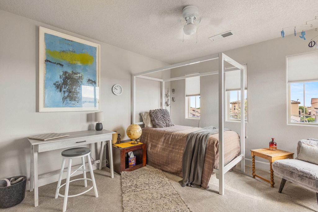 Image 26 of property listing at 8609 Chilte Pine Road NW, Albuquerque, NM 87120