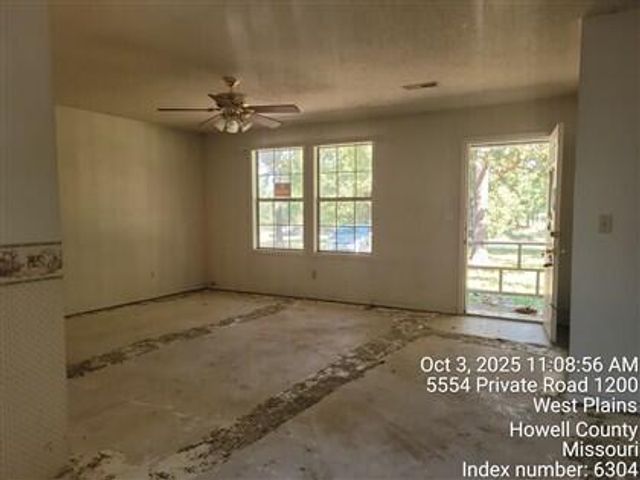 5554 Private Road 1200, West Plains, MO 65775