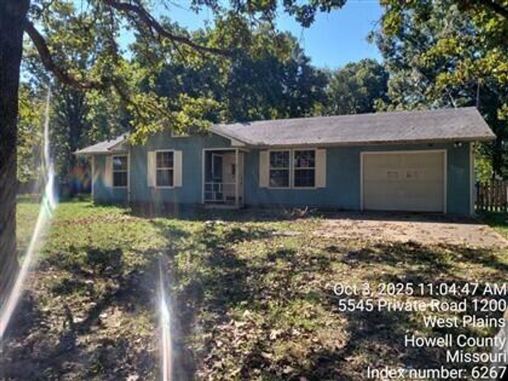 5554 Private Road 1200, West Plains, MO 65775