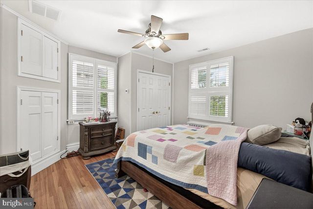 1131 OAK HILL AVE, Hagerstown, MD 21742