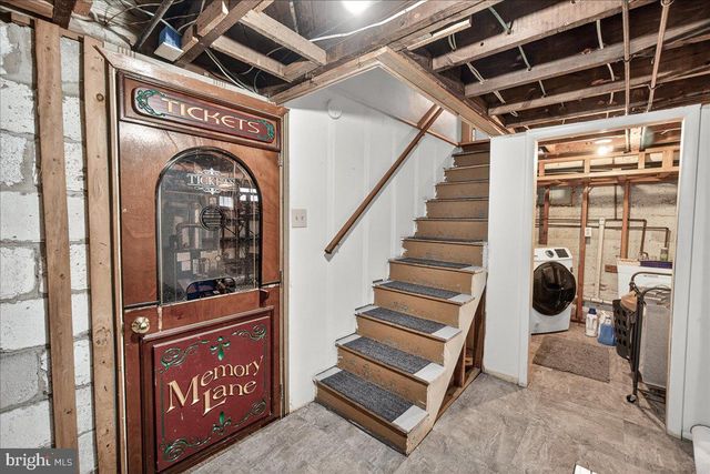 1131 OAK HILL AVE, Hagerstown, MD 21742