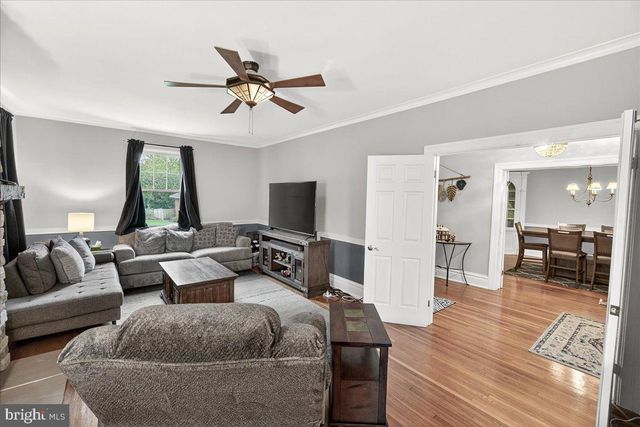 1131 OAK HILL AVE, Hagerstown, MD 21742