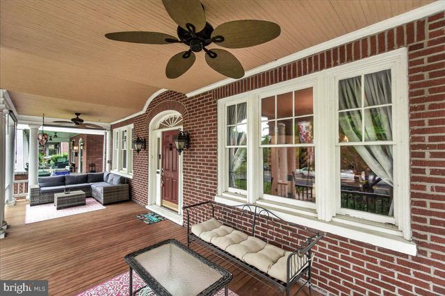 1131 OAK HILL AVE, Hagerstown, MD 21742